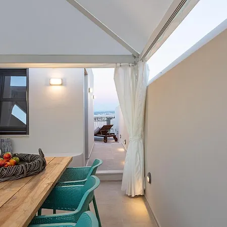 Apartment V77 Seafront
